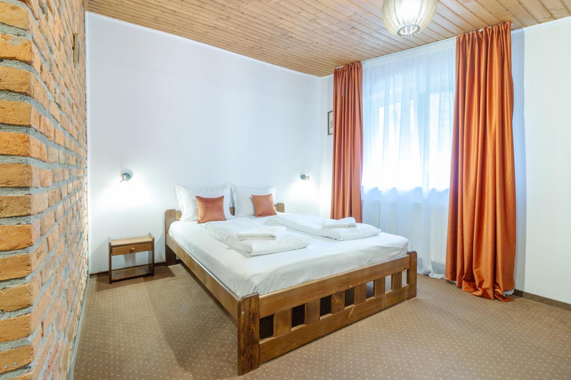 Resort 7 Crai - Cabana Craiul Crailor Zărneşti Exterior foto